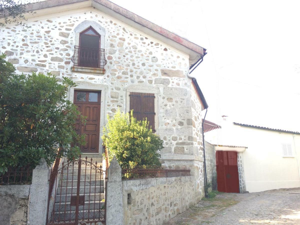 Quinta De Areias Bed & Breakfast Crespos ภายนอก รูปภาพ